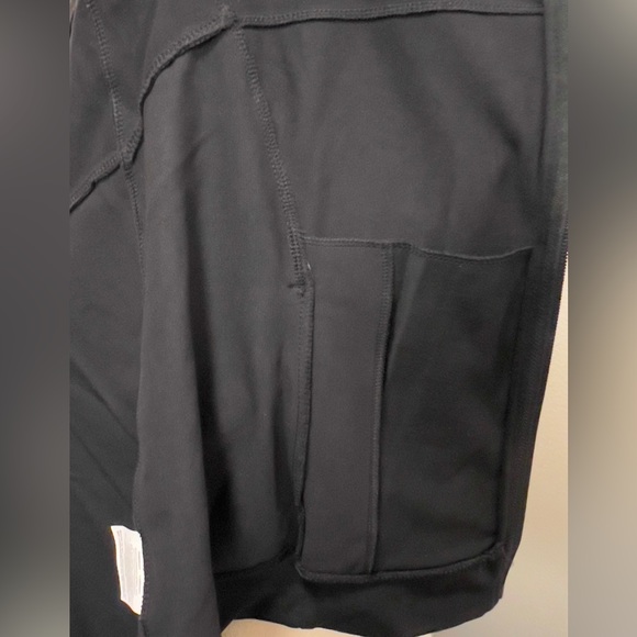 Preowned Nike lives strong black track jacket with hood size M & yellow t shirt - Picture 6 of 13